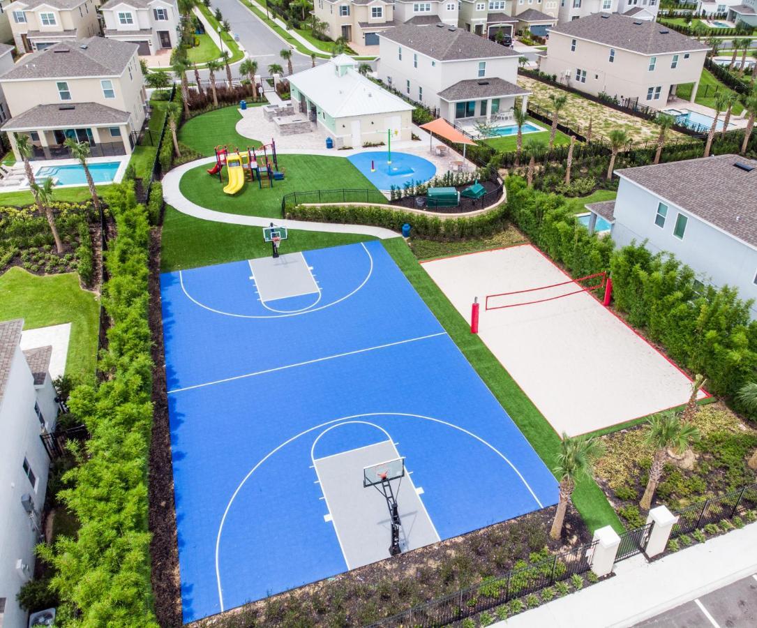 Brilliant Home Near Disney World With Foosball Table By Rentyl - 7707B 올랜도 외부 사진